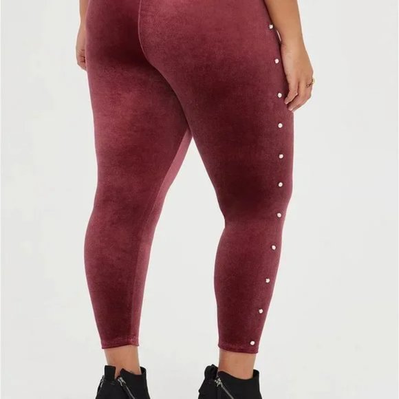 ❤️NWT VINTAGE TORRID LEGGING - VELVET PURPLE WITH PEARL BUTTONS - PLUS SIZE - Picture 2 of 11